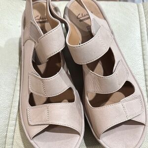 Clarks Women's  9M REEDLY JUNO SAND Sandals